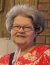 Dorothy Tindall's Instagram, Twitter & Facebook