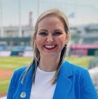 Casey Heiman's Instagram, Twitter & Facebook