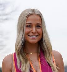 Sarah Lubbe's Instagram, Twitter & Facebook