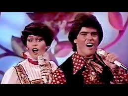 10.a little bit country little bit rock n' roll. Donny Marie Osmond Sing Sing A Simple Song Sing High Sing Low Sing A Song Youtube