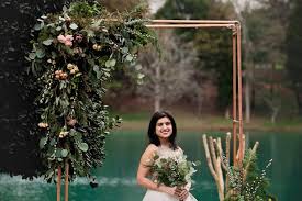 Instead of overwhelming your floral arrangements with a multitude of different flowers, keep it simple and stick to a few varieties, keeping costs down and preventing your florist from ordering in bulk. How To Build A Copper Wedding Arbor