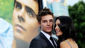 Mlada glumica ostavila dečka nakon 9 godina, a nekoliko dana kasnije viđena  s novim na večeri