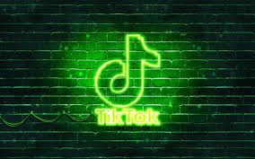 Im diesem video zeigen ich euch wie ich ein tiktok zeichen zeichne. Herunterladen Hintergrundbild Tiktok Grunes Logo 4k Grune Mauer Tiktok Logo Soziale Netzwerke Tiktok Neon Logo Tiktok Fur Desktop Kostenlos Hintergrundbilder Fur Ihren Desktop Kostenlos