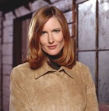 How would you rate Annette O'Toole's acting as Martha Kent? : r ...