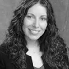 Elizabeth Oros's Instagram, Twitter & Facebook