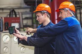 Première question que peuvent se poser les chefs d'entreprise pour embaucher un mineur. Travail Des Mineurs Salaire Horaires Obligations