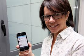 Profesionales de Farmacia Hospitalaria crean #twitterapeutica, una nueva  fórmula para la difusión de conocimientos basada en Twitter y la web 2.0