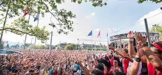 The mosaic pattern provided the overall theme. Zurich Pride 2021 Stylish Intimate And World Class After Parties