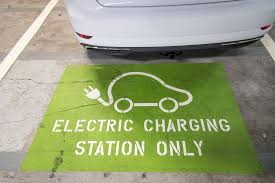 Jun 15, 2021 · the infrastructure bill would then have to pass in house of representatives, where the democrats hold a slight majority (218 democrats and 212 republicans). Biden S Climate Goals Get Greener Path As Democrats Take Senate Bloomberg