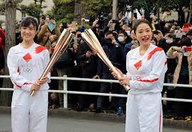 Definition from wiktionary, the free dictionary. ã‚¹ãƒãƒ³ã‚µãƒ¼ã®ãƒ­ã‚´å…¥ã‚Šè»Šåˆ—å»¶ã€…800ãƒ¡ãƒ¼ãƒˆãƒ« è–ç«ãƒªãƒ¬ãƒ¼ãƒªãƒãƒ¼ã‚µãƒ«æ§˜å¤‰ã‚ã‚Š æ¯Žæ—¥æ–°èž