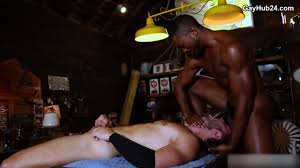 Bareback Interracial Sex