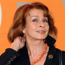 Aufgewachsen ist senta berger in ärmlichen verhältnissen, in einem zimmer mit küche und kammerl. Senta Berger Mein Mann Ist Nicht Mein Typ Stars