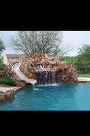 Pin Von Tery Auf Pools Drinnen Und Draussen Hinterhof Pool Gunstiger Pool Pool Rutsche