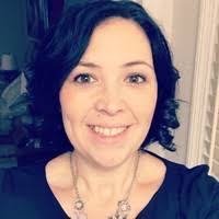 Elizabeth Winterhalter's Instagram, Twitter & Facebook