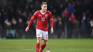 Dänemarks bester spieler christian eriksen kollabierte. Paper Round Christian Eriksen S Agent Says Several Clubs Interested Amid Barcelona Speculation Eurosport