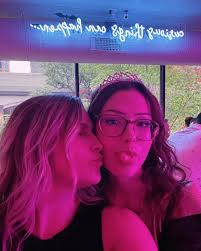 tis the damn season 🐯🏈