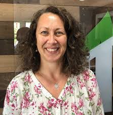 Loren Ford's Instagram, Twitter & Facebook