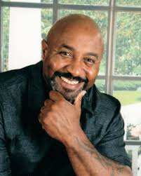 Azalea Fleming's Instagram, Twitter & Facebook