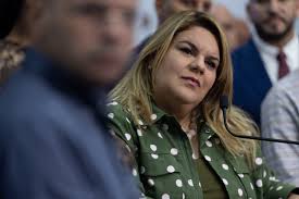 Gobernador llena de nombramientos la sesión extraordinaria