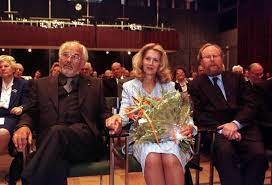 Rede vor dem deutschen bundestag am 20. Thierse Frau Fotos Imago