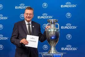 Het uitvoerend comité van de europese voetbalbond uefa verkoos de duitse bid donderdag bij een stemming in het zwitserse nyon boven. Ek Voetbal 2024 In Duitsland De Volkskrant