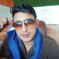 मेरे जन्मदिन पर आप सभी के अपार स्नेह और शुभकामनाओं ने मेरा दिन सचमुच ख़ास  बना दिया। शब्दों में आभार व्यक्त करना आसान नहीं, इसलिए दिल से बस ...