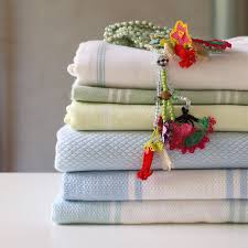 Hamam culture, apart from bathing in a hammam, consists of bath structures, hammam ceremonies, bath entertainment, the items used, the meanings about the bath, folk songs and narratives. The Well Known High Quality Ottomania Hammam Towels Ottomania Nl Official Ottomania Site