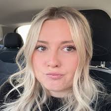 amanda 🫶🏻🌿📚 || bookstagram (@powerful.pages) • Threads, Say more