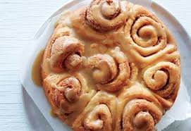 Recette De Brioches Au Sucre A La Creme Coup De Pouce Desserts Sweets Desserts Breakfast Pastries