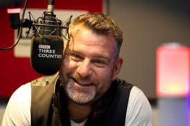 Aylesbury star Andy Collins to host BBC Three Counties breakfast show