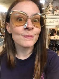 Sex Stone... I have questions... is this for good luck? Do you use it in  the bed? What are it's powers? 😂 But for a mere $5 you could have it. It