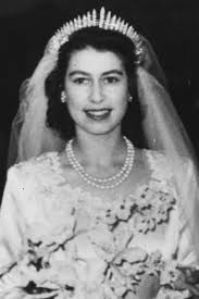 Princess diana's wedding dress designers who created the silk taffeta royal wedding gown. 10 Hidden Details You Didn T Know About Queen Elizabeth S Wedding Dress Queen Elizabeth Ii S Bridal Gown