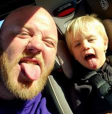 Who can provide quality work for logos and words