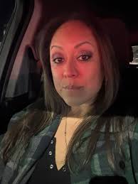 47 and single again. No kids