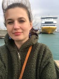 Olivia Bristow's Instagram, Twitter & Facebook