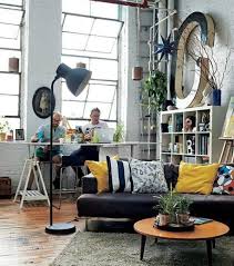 Un Loft Facon Atelier D Artistes Sonia Saelens Deco Salon Maison Deco Architecte Interieur