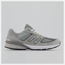 If you're in the patriotic spirit, or just want to support american small businesses, here's a list of companies to consider! Made In Us 990v5 New Balance