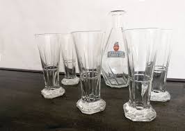 Still Life With Glass Of Absinthe And A Carafe Verres A Absinthe Pastis Annee 50 French Vintage Glasses For Pastis De La Boutique Rustybroc Sur Etsy Absinthe French Vintage Vintage Glasses