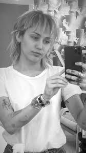 Instagram In 2020 Mullet Hairstyle Rocker Hair Miley Cyrus Hair