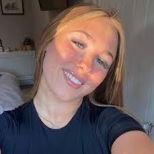 Maisy wright (@maisy_wright)