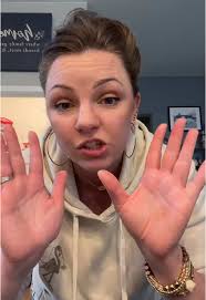 Replying to @Schatz224