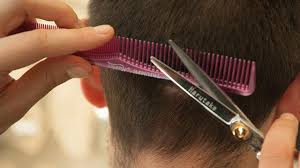 Perlu diketahui dikala memimpikan mengenai mimpi beli sikat rambut, biasanya tabir mimpinya ada hubungannya tentang suasana sarkastik. 7 Arti Mimpi Potong Rambut Tak Melulu Memiliki Tafsiran Buruk Ragam Bola Com