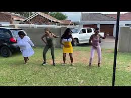 Makhadzi commented on the facebook post verifying master kg's words. Murahu Challenge Spruitview Makhadzi Queen Of Limpopo December Family Christmas Day Youtube