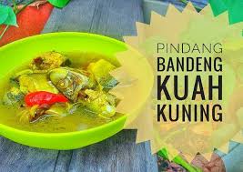 Resep bandeng paling enak bu yun kali ini akan membagikan resep dan cara membuat masakan dari ikan bandeng yang. Resep Pindang Ikan Bandeng Kuah Kuning Oleh Dapur Ummu Khairy Cookpad