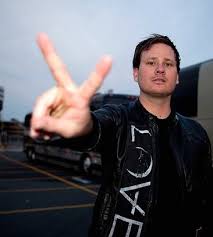 Kevin burwick oct 8, 2020 thomas delonge movies & tv shows Thomas Matthew Delonge Jr Tom Delonge Home Facebook