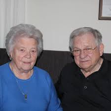 Nicht vielen paaren ist es vergönnt, gemeinsam die diamantene hochzeit zu begehen. Diamantene Hochzeit Bei Inge Und Adolf Geier Wettenberg