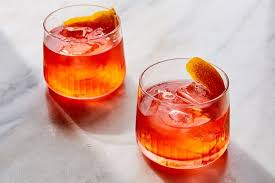 Martin miller's reformed london dry gin, westbourne strength. The Best Cocktail Is The One You Know By Heart The New York Times
