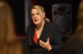 Green with a dove of peace? Fans Applaud Eddie Izzard After Request For Female Pronouns The Argus