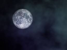 É o maior satélite natural do sistema solar em relação ao tamanho da sua planeta. Calendario Lunar Para Julho De 2021 Os Melhores Dias Do Mes Astrologia Sapo Lifestyle