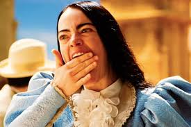 Zavallılar: Tuhaf masallar, özgürlük peşinde bedenler ve üzerine biraz da  acı sos!